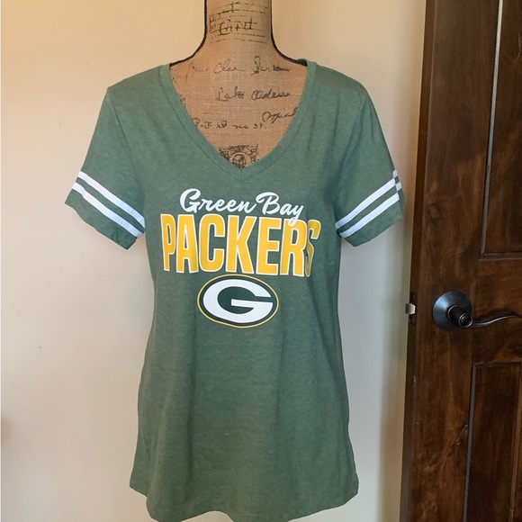 NFL Tops - Ladies Green Bay Packers v-neck shirt